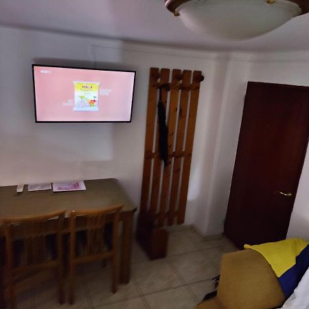 Art Apartment Syngrou Athena Bagian luar foto