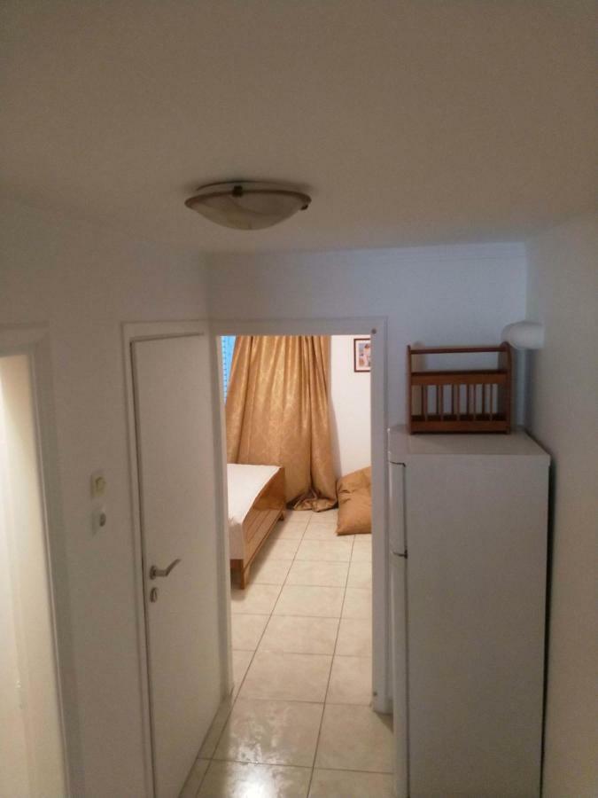 Art Apartment Syngrou Athena Bagian luar foto