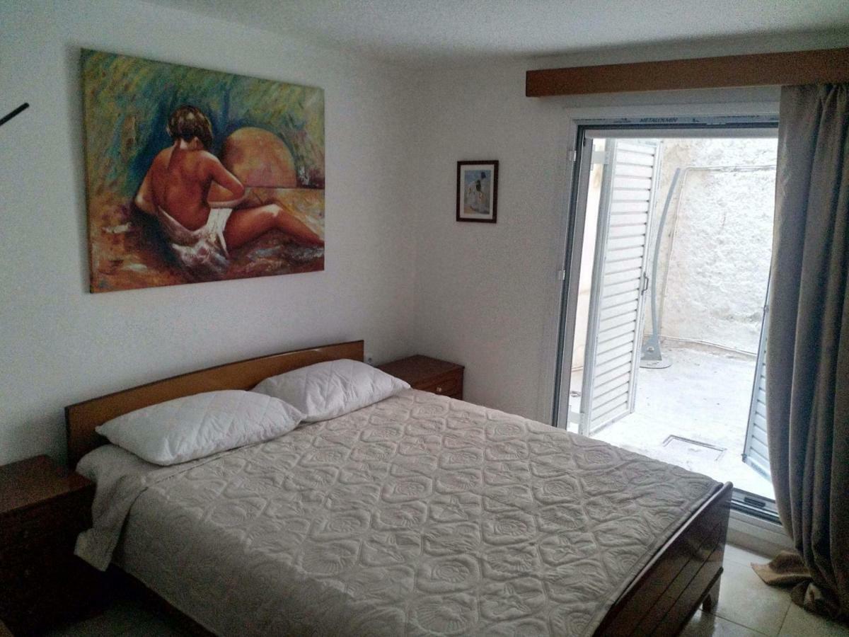 Art Apartment Syngrou Athena Bagian luar foto